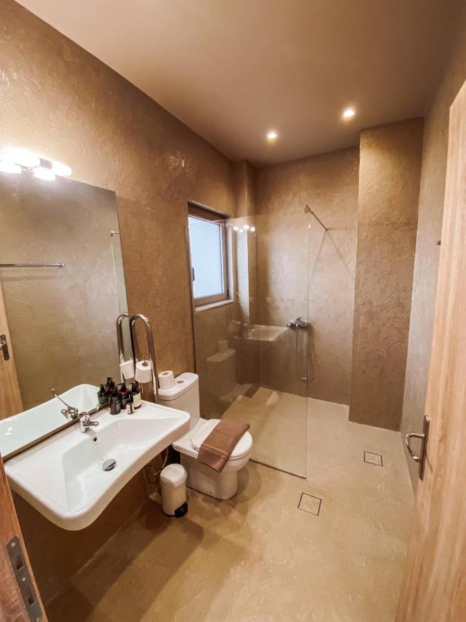 Mani Luxury Suites And Studios In Gytheio With Private Pools מראה חיצוני תמונה